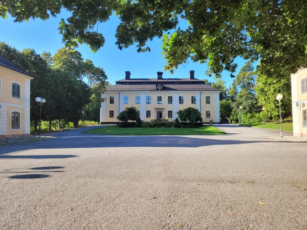 Åkeshofs slott
